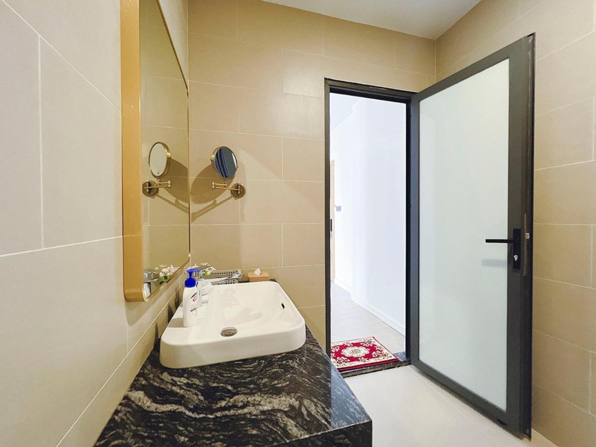 Lam'S Beach Homestay Phan Thiết Esterno foto
